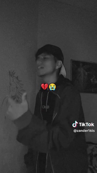 Música Triste: Rap y Dedicatorias para el Corazón Roto