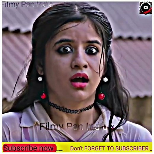 💥A girl's foot falls into the mud.💯She goes to wash it and gets wet.🔥A boy gives her his clothes.