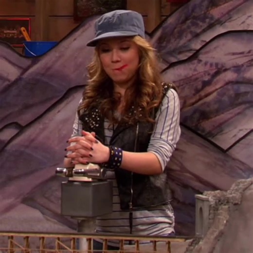 Sam Puckett's Surprising Model Train Adventure