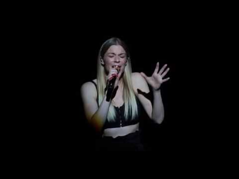 LeAnn Rimes - Mother (Live)