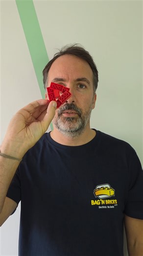 11 reactions | Un rectangle dans un triangle ! #ludotheque #ecoleprimaire #ehpad #centredeloisirs #geometrie #astuce #animateur | Bag'n Bricks | Facebook