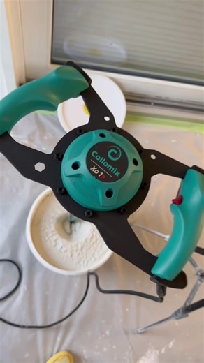 Ratissage avec enduit actipro 2 en 1 Unikalo - Malaxeur Collomix XO 1R | Artisan Peintre Issam