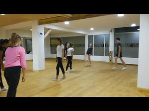 Cours de danse contemporaine ado