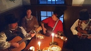 This is the Kings Landing, New Brunswick Frantically Atlantic Christmas Dinner Festivitators during l'entracte (intermission). A wee behind the scenes blooper! / Une petite gaffe en coulisses! 🎶☃️🎻🎵🙃 We are getting ready to head back upstairs to perform in the dining rooms. As you can see we certainly have a bit of fun practicing in the privacy of the Kings Head Inn Pub 🤣 No worries, (worry pas) we are in fine form when we perform for the guests 🎵🎶🎼🙂🎄Book your Kings Landing Christmas D