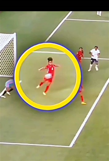 Funny Moments In Women’s Football #football #soccer #funny #womenfootball #funnyfootballmoments