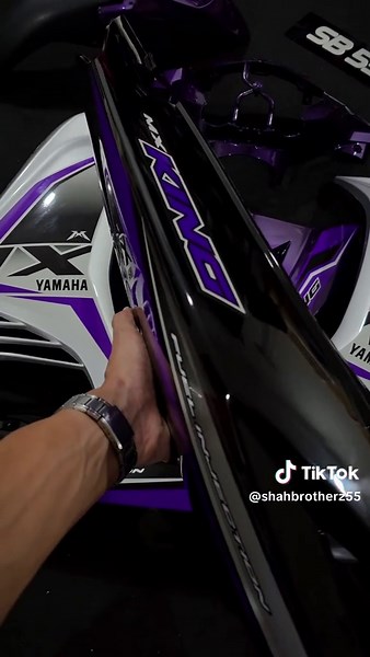 COVERSET LC V4-V7 MX KING PURPLE SILVER NEW CUSTOM . available di beg oren / walk in ❗ . #fypシ゚viral #fypage #lcv7 #yamaha #coversetmurah