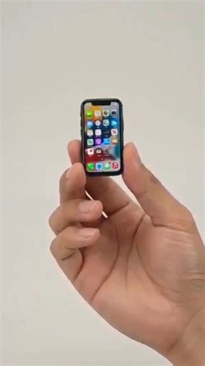 🏆 🤯 This Tiny Phone Actually Works! 📱😱 #MiniPhone #TinyPhone #Tech #Gadgets #TechTok #Smartphone