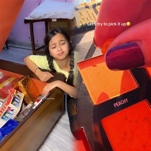 Mummy ka Gifts vala Pitara 🎁#birthdaygift#birthdayparty#childhoodmemories#jagritipahwa