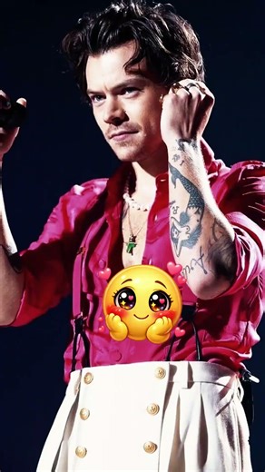 Harry Styles' surprise SNL upstage of Ryan Gosling last night