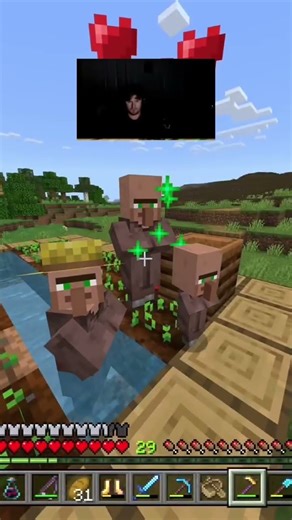 MINECRAFT IS FREAKY… #fyp #gaming #mincraft #shorts