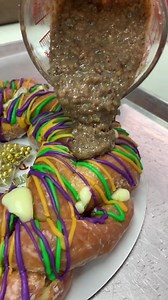 27K views · 367 reactions | Have you tried our Bon Pecan topping yet? Made from scratch in house  CA C’EST BON! | Meche's Donuts/ New Iberia,LA. | Facebook