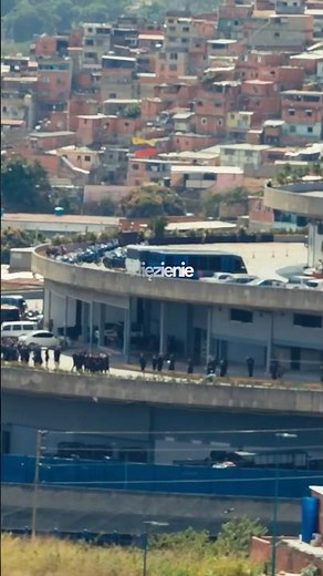 A shopping mall that BECAME A PRISON...