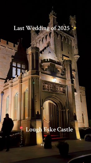 My last wedding of 2025 today. With a recording of my mashup of Perfect / Lover. 🎶 In the stunning Lough Eske Castle. ✨ Many thanks for everyone for their support in 2025, wishing you all a very happy 2026. 🎉 | Amy Meehan Music