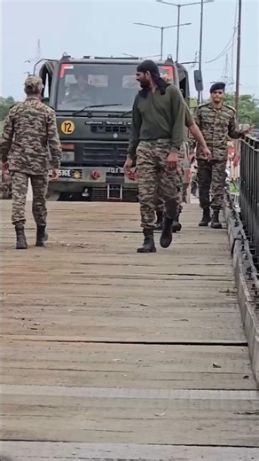 Indian Army Rebuilt a 110-ft Bailey bridge in just 12 hours