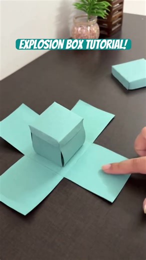 Explosion box tutorial! #cardcreations #craftideas #diyideas #dailycraft #youtubeshorts #youtuber