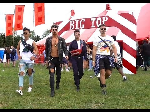 Rowan Row - My Favourite Outfit to Wear on a Festival