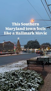 Live out your winter dreams in Leonardtown, MD in St. Mary’s County! ❄️🎄 Leonardtown received its moniker “a most convenient place” back in the early 18th century. Since then, Leonardtown has continued to grow into this nickname and become a truly convenient place that everyone enjoys. The Town is full of locally owned restaurants, unique shops and boutiques, an award winning winery, a waterfront park with a public pier, and a hotel within walking distance of it all. Downtown Leonardtown is the