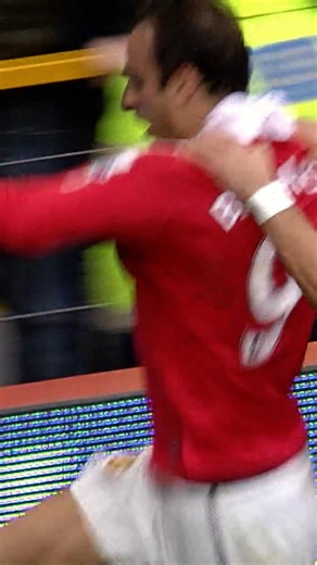 Dimitar Berbatov netted this sublime hat-trick against Liverpool on 19 September 2010 🔥🇧🇬 | Manchester United