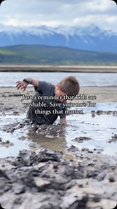 120K views · 22K reactions | Behind every #1000hoursoutside #freeplay family, there’s a washing machine working overtime. 藍 #raisethemwild #wildandfree #outdoorsfamily #wildschooling | The Willderness Family | Facebook