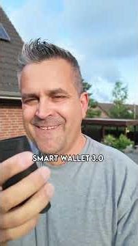 Why is everyone talking about this wallet? 😯 #smartwallet