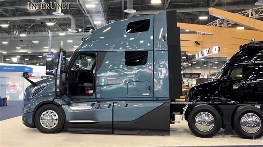 500马力+高顶大卧铺！2025沃尔沃VNL 860专为长途打造的超级重卡！