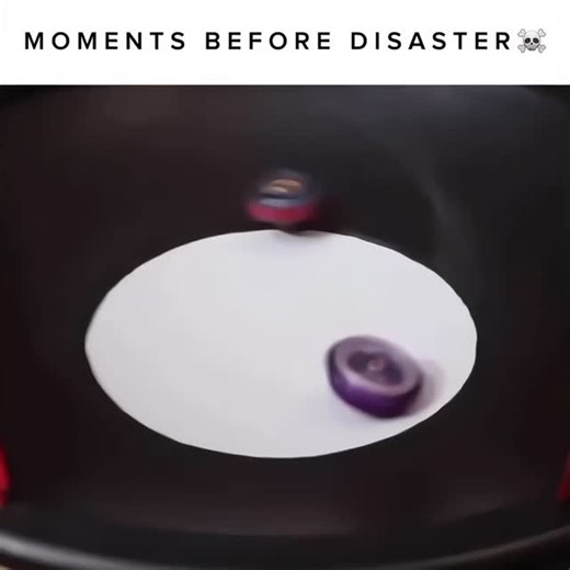 Ꮓᴀʜɪɴ爱 | Irl beyblade special move 🥶 Peak male content📈 Beyblade metal fusion Beyblade burst turbo Moments before disaster . . . .... | Instagram