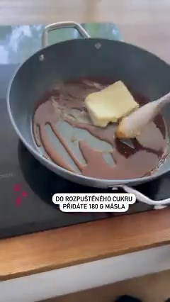 1.4M views · 16K reactions | Recept na slaný karamel použijete i na dort z předchozího příspěvku  ale jako zmrzlina je také skvělý ☺️ #recept #zmrzlina #domaci #karamel #recepty | Srdce z jeřabin | Facebook
