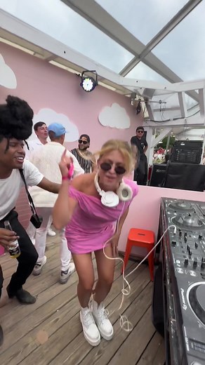 xandra on TikTok