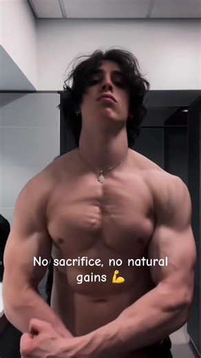 No sacrifice, no natural gains 💪#gattouzofans #gattouzo #youssefkhalil #gym #fyp