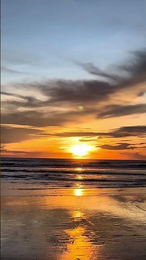 Short Sands Beach Sunset Surf | Oregon Coast Surf Lessons #ShortSandsBeach #OregonCoast #LearnToSurf