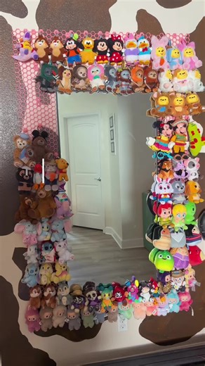 Disney things I have been 3d Printing over the past few weeks! I made a bag charm wall display around a mirror which took like 2 weeks with my printer😭 then some ear/bag holders, Elemental Cake topper, Lorcana sign for the bouquet I made, and some ears! ~•~•~•~ #3DPrinting #DisneyDIY #DisneyAdult #DisneyLocal #DisneyStyle
