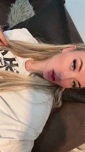 Dems_xxoxo (@dems_xxox)’s videos with lame gimmick p2 - ︎