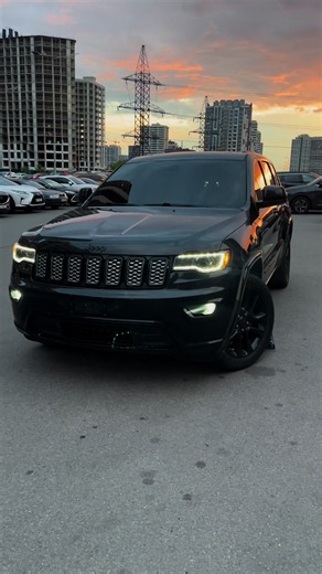 Jeep Grand Cherokee overview: features and quick guide