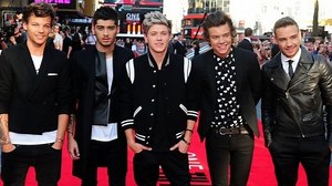 One Direction's tour hits the UK