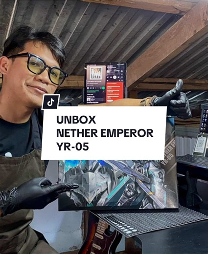 Unboxing the Nether Emperor YR-05 Model