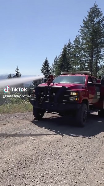 Wildland 3 Initial Attack comes with less cost and is more sustainable. Leading edge technology and weight advantage combine to lower maintenance costs while increasing resistance to corrosion. Come and see the premiere of Wildland 3 Initial Attack this Spring at the following events: 📍 Wildfire Resiliency and Training Summit May 10-14, Vancouver & North Vancouver, BC 📍 AFCA 2023 Conference and Trade Show May 28-31, Edmonton, AB 📍BC Fire Expo June 4-5, Penticton, BC Serving those who keep our