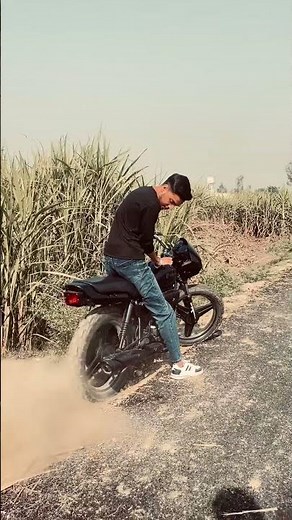 Splendor bike stunts