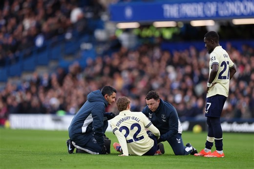 Kiernan Dewsbury-Hall breaks Everton injury silence with seven-word update