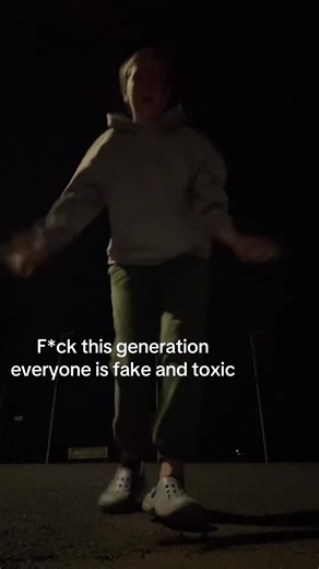 privacc (@chloe_2013abc)’s videos with original sound - a