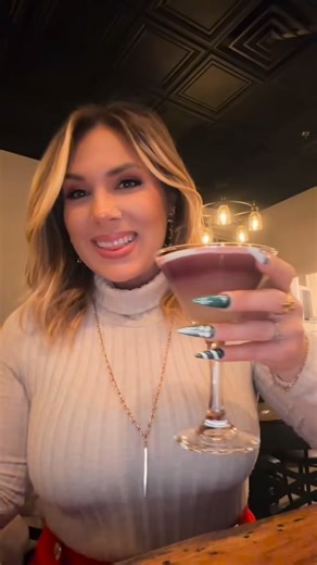 If this year tried you… you’re not alone. ✨ Chapter 12 of 12. December closed the book on a year that stretched me, taught me, and changed me in ways I didn’t expect. It was a lot — and somehow, I’m still standing. I’m stepping into 2026 grateful, grounded, and open to whatever comes next. No rushing. No forcing. Just intention and trust. If you made it to the end of this year too, save this — and tell me what you’re carrying into the next chapter. 💭 #TalkToLauren #DecemberRecap #Chapter1212 #E