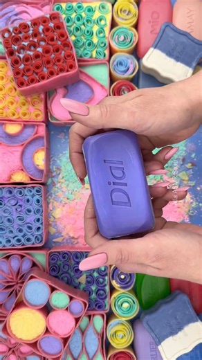 @alla_asmr_youtube on Instagram: "ASMR soap #soapcrushing #soapstarch #soapsounds #asmrsoap"