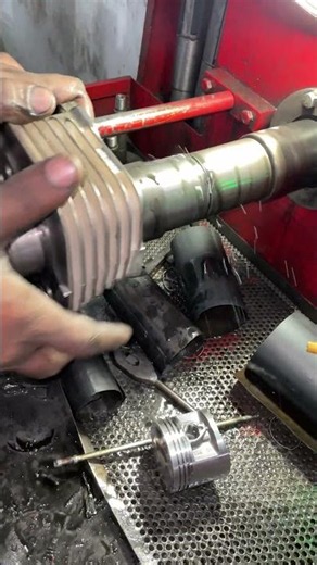 Engine Oil Removal Machine in Action 🔥#EngineCleaning #EngineWash #OilChange #Machinery