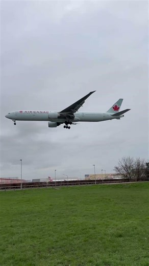 Air Canada 777 #aviation #landlockedaviation #airplane #automobile #jetworld #aeroplane
