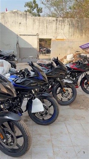 Bajaj Pulsar 220f all colours option in one video || The OG is back | #220f #pulsar220f #220 #bajaj