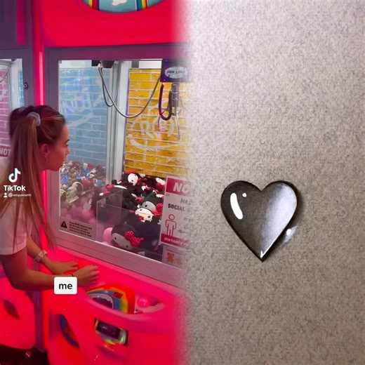 When The Claw Machine Is A SCAM So You Use Clawee Instead