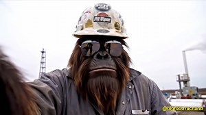 141K views · 2.4K reactions | Traffic Control. #bigfoot #oilfield #frac #wireline #pumpdown #watertransfer #bluecollar #oilandgas #fblifestyle | Bigfoot in the Oilfield | Facebook