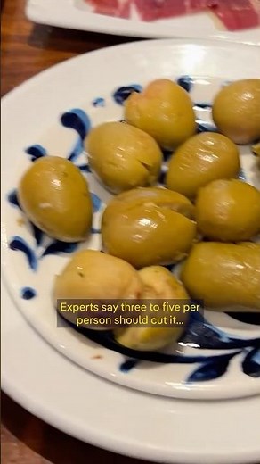 Here’s how to eat at a Spanish tapas bar