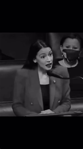 Irreplaceable on Instagram: "My parents didn’t raise me to take abuse from men. They raised me to know my worth, to protect my peace, and to walk away from anything that doesn’t honor my dignity. Love is not supposed to hurt. Respect is not optional. And silence in the face of abuse is never strength — it is surrender. To every woman reading this: you are not here to tolerate pain disguised as love. You are here to demand respect, set boundaries, and choose yourself unapologetically. Because the