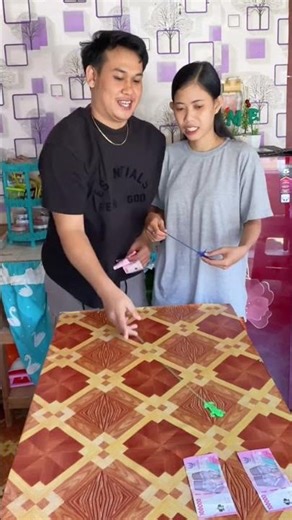 Sticky hand challenge #fungames #challenge #shortvideo