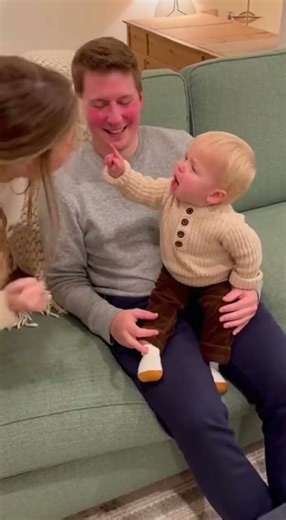 🤣👶 Baby Steals the Spotlight 😆 #funny #bbqmeat #baby #cute